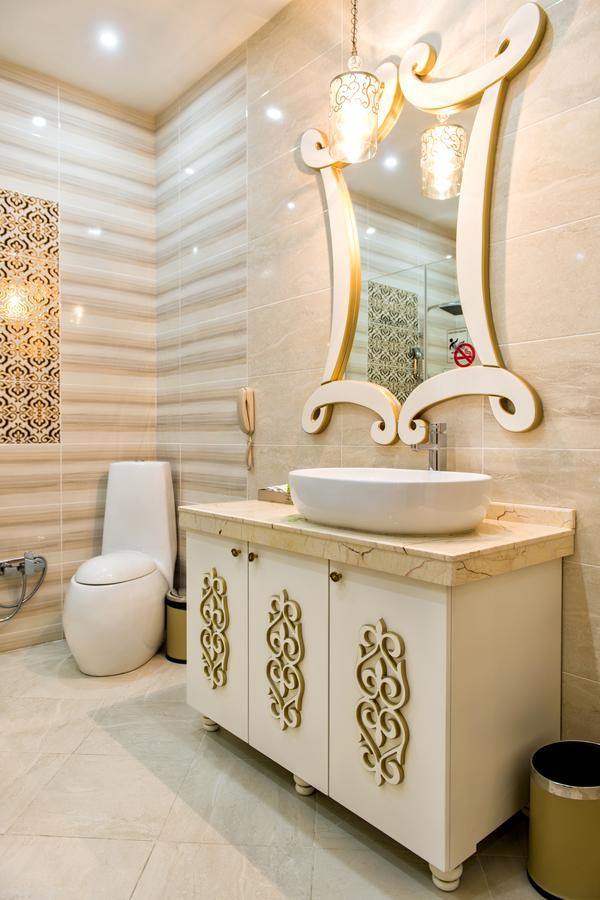Megapolis Hotel Shymkent Exterior photo